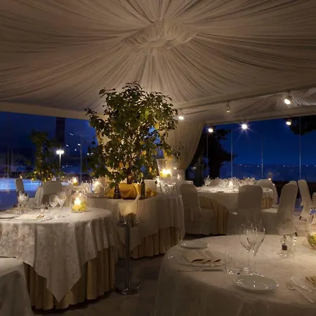 Hotel Grand Gardone 4*