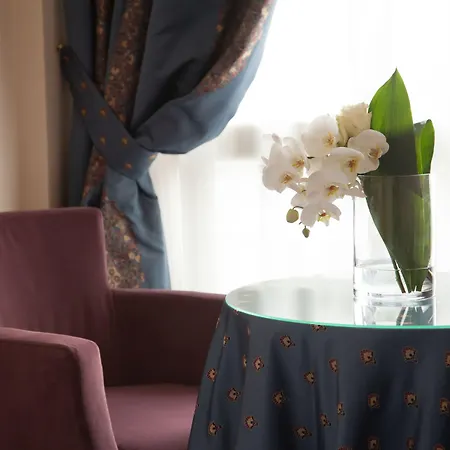 Отель Grand Gardone Гардоне Ривьера