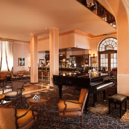 Grand Gardone Отель Гардоне Ривьера