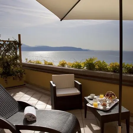 Grand Gardone Gardone Riviera