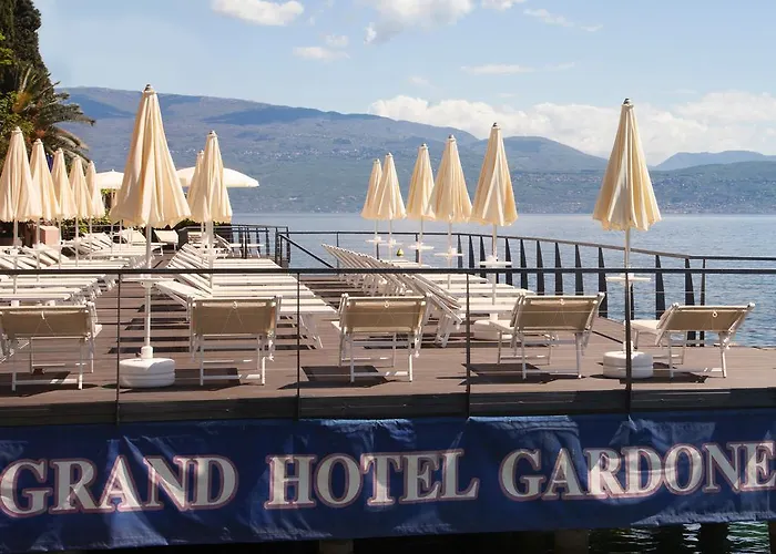 Grand Gardone Gardone Riviera